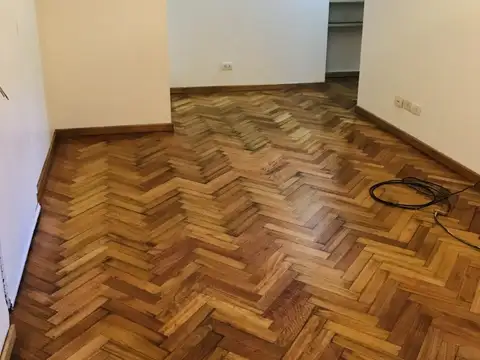 Antezana 200, Piso 2