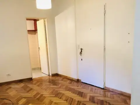 Antezana 200, Piso 2