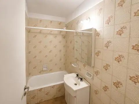 Venta: 2 ambientes - 41 mts. - apto profesional