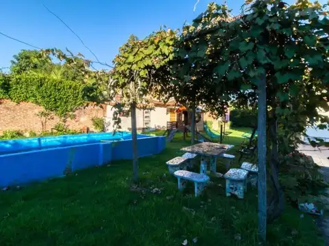 Casa, Manuel B Gonnet, Pdo. de La Plata, Buenos Aires