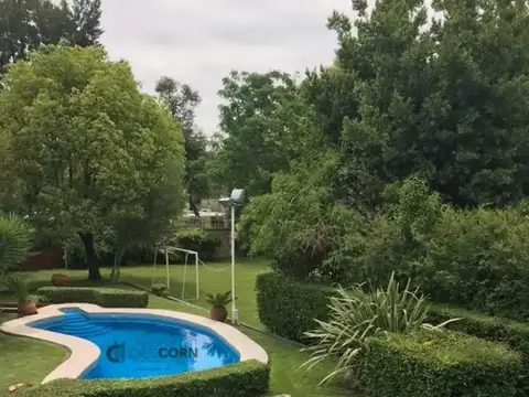 Quinta en Venta en Francisco Alvarez, USD 210.000