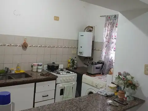 Departamento de dos dormitorio con cochera