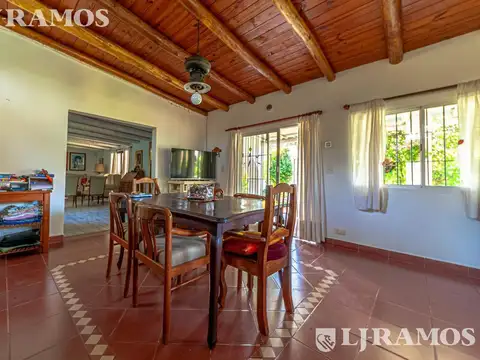 CASA BARRIO SEMI ABIERTO.  PILAR. 1320M2 TERRENO - APTO CREDITO