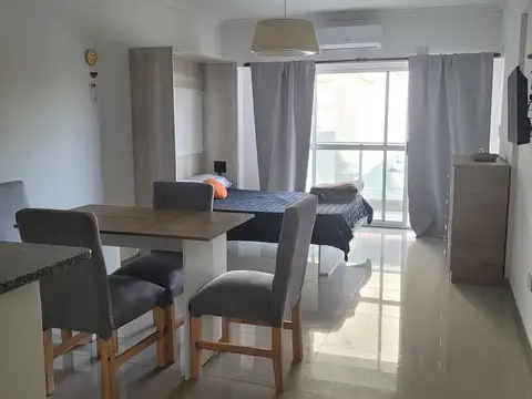 DEPARTAMENTO MONOAMBIENTE-FLORESTA-ALQUILER TEMPORAL