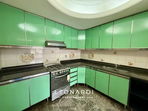 Casa en alquiler en el centro de Escobar | ID 2441