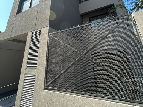 DEPARTAMENTO MONOAMBIENTE EN 2° PISO DTO G CON BALCON AL CONTRAFRENTE , LOMAS DE ZAMORA.