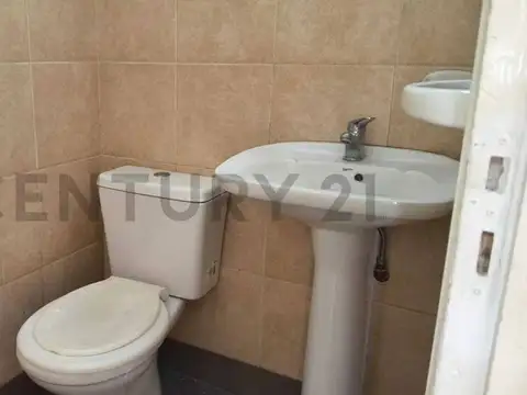 Local en Alquiler en Villa Nueva de Guaymallen, $ 370.000