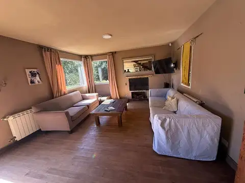 Casa con vista Parcial  al lago en Rancho Grande, entorno natural y excelente orientación