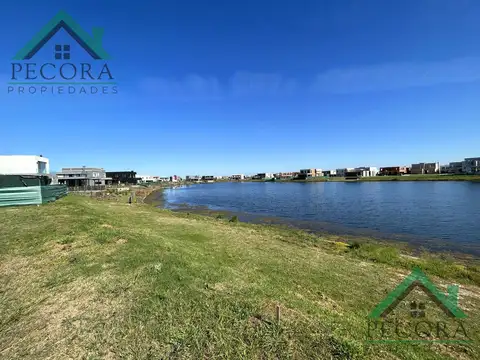 Terreno en Venta 40  mts Fondo