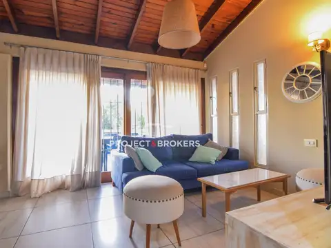 Casa en Venta en Castelar Norte, USD 240.000