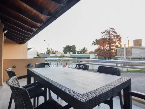 Casa 4 ambientes con 1 baño