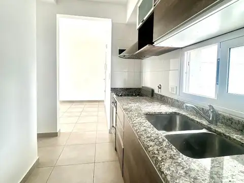 Departamento en Alquiler en Lomas de Zamora, $ 650.000