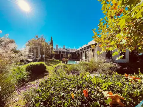 Casa en Venta en Club de Campo La Emilia, Countries y Barrios Cerrados en Pilar