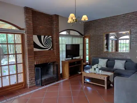 Casa en Venta en Country Club Banco Provincia, USD 490.000