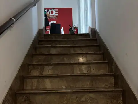 Oficina en Venta al Norte