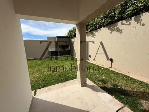 Alquilo Casa en Barrio Furlotti, Maipú