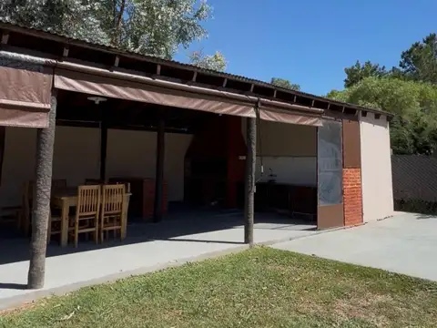 Propiedad en alquiler comercial frente a ruta 4