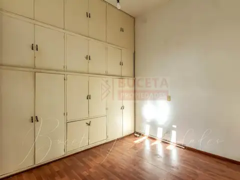 Depto Tipo Casa en Venta al Este