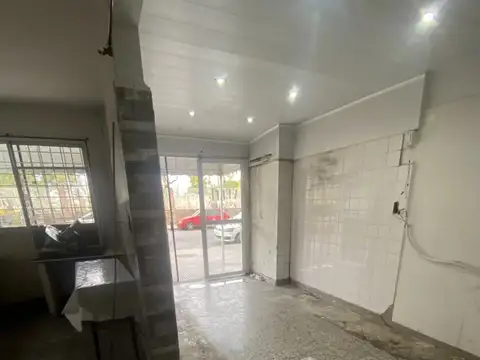 Local en Alquiler en Villa Lugano, $ 420.000