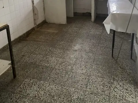 SE ALQUILA LOCAL EN BARRIO PIEDRABUENA