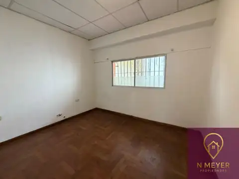 Depto Tipo Casa en Alquiler de 4 ambientes