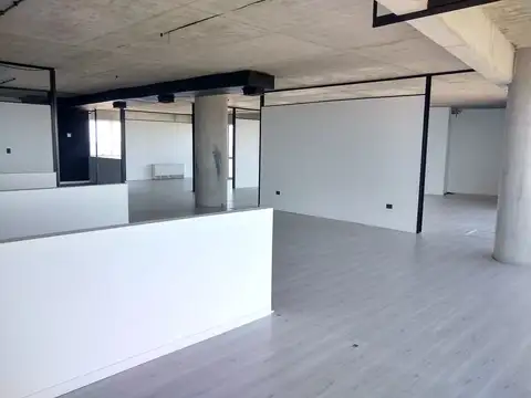 Oficina en Alquiler en Torre de las Naciones, Tigre 100