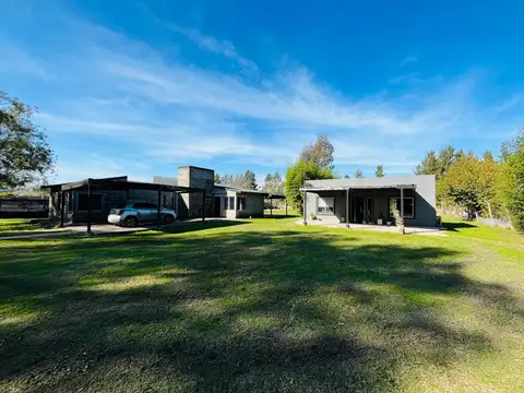 CASAS EN VENTA 4 AMB Y CASA 3 AMB GUERNICA PARQUE