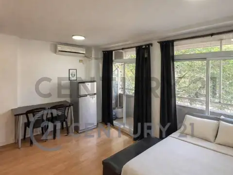 Departamento en Venta en Chacarita, USD 65.000
