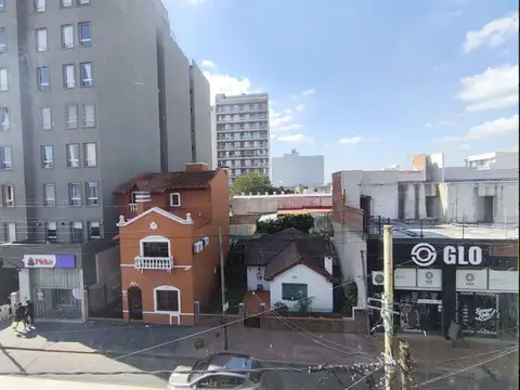 Calle 150 1300