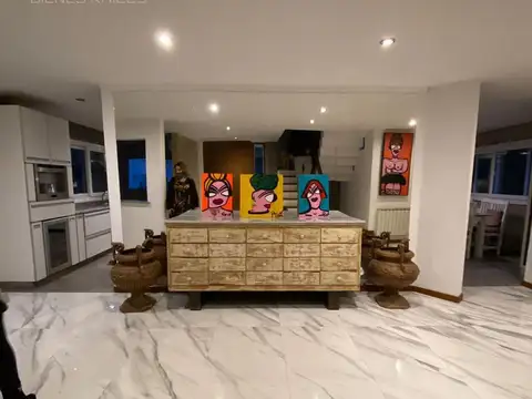 Casa en Venta de 5 dormitorios