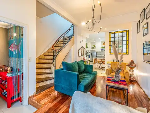 Depto Tipo Casa en Venta de 5 ambientes