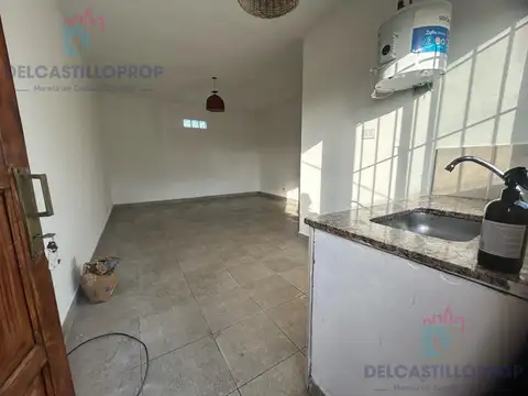 Depto Tipo Casa Monoambiente con 1 baño