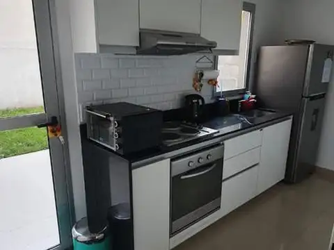 Depto Tipo Casa en Venta en Moron Norte, USD 139.000