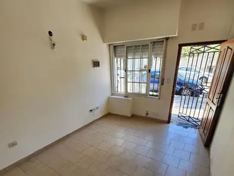 Depto Tipo Casa en Venta 15 años