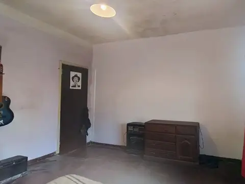 Casa en Venta en Ezpeleta Este, USD 55.000