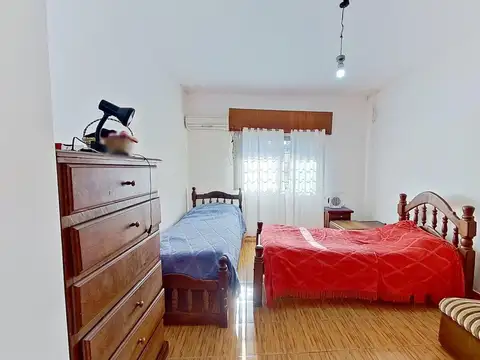 Depto Tipo Casa 4 ambientes con 1 baño