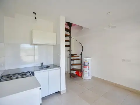 Depto Tipo Casa en Venta en La Plata, USD 39.000
