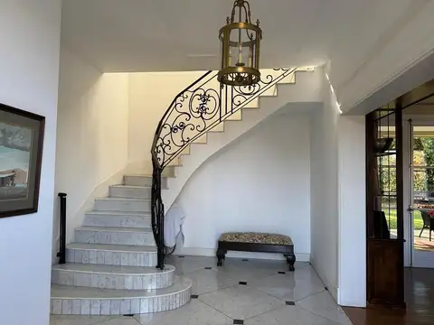 Casa en Alquiler en Golf Club Argentino, USD 3.800