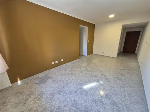 Departamento en Alquiler en Lomas de Zamora, $ 1.600.000