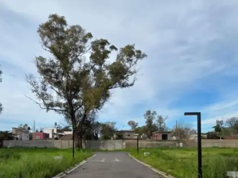 Terreno en Venta en Hurlingham, USD 55.000