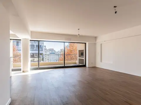 Coronel Ramón Lorenzo Falcón 2100