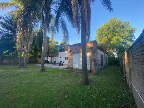 Casa 4 ambientes con 1 baño