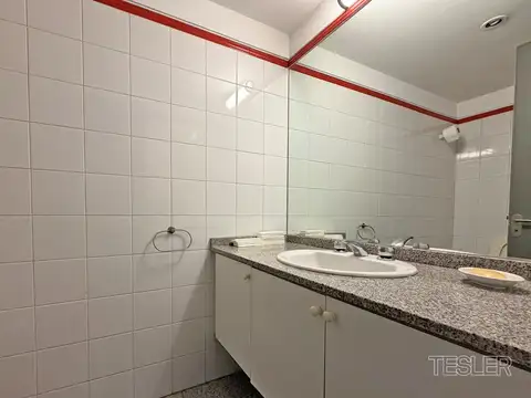 Venta Oficina Juramento Plaza Belgrano 479mts Vigilancia 24hs 6 cocheras fijas Edificio corporativo