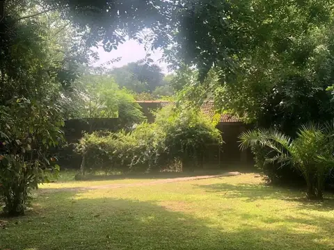 Casa en venta - 3 Dormitorios 3 Baños - 2.000Mts2 - Ingeniero Maschwitz