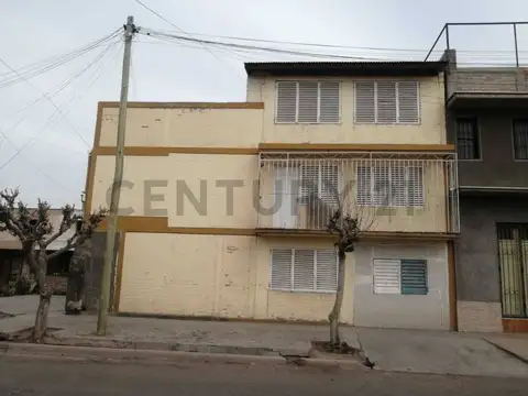 VENTA DE DUPLEX - GUAYMALLEN