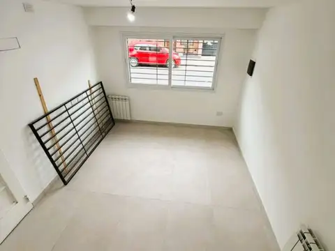 Depto Tipo Casa en Alquiler de 3 dormitorios