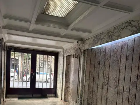 Departamento en Venta en Balvanera, USD 130.000