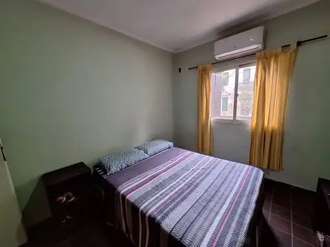 Departamento 6 ambientes con 2 baños