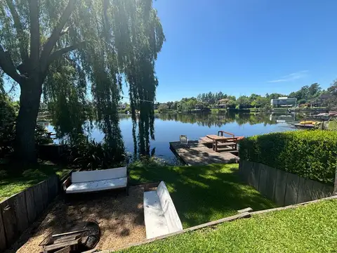 Casa 7 ambientes con 3 baños