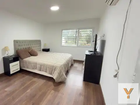 Casa en Venta - 2 Dormitorios 2 Baños - 412mts - Mar Del Plata